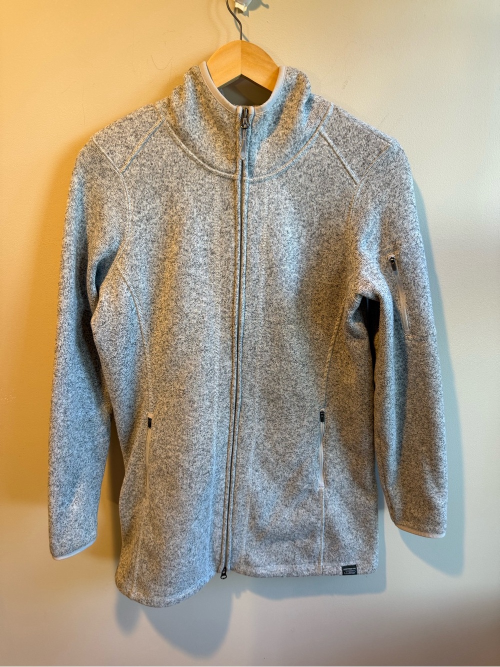 L. L. Bean Gray Sweater Hoodie Fkeece Lined Jacket, size medium